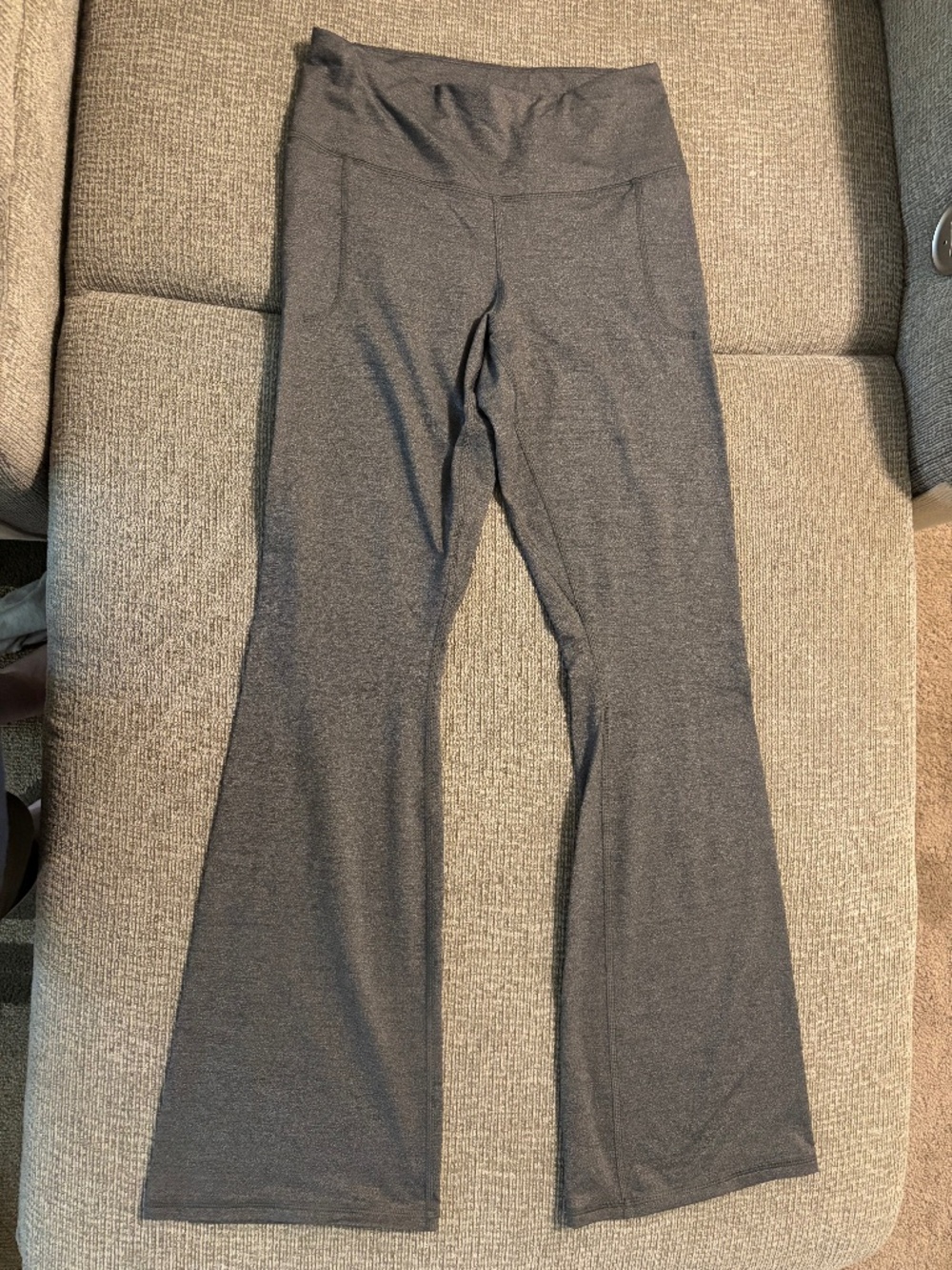 Athletic leggings